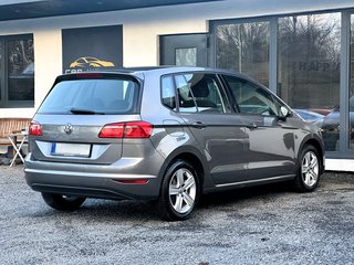 Volkswagen Golf Sportsvan VII Radar/Wenig Kilometer/SHZ - bilder 4