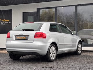 Audi A3 1.6 TDI Attraction Klima Tüv Neu Garantie - bilder 3