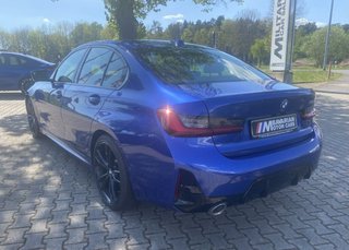 2024 BMW 330i Sedan - photo 5