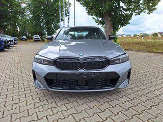 2026 BMW M340 xDrive Sedan - photo 2