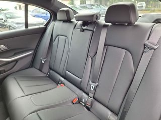 2026 BMW M340 xDrive Sedan - photo 8