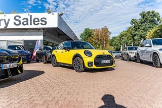 2026 MINI Cooper S 4 Door - photo 3