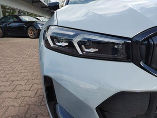 2026 BMW 330 xDrive Sedan - photo 10