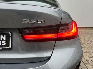 2024 BMW 330i Sedan - photo 1