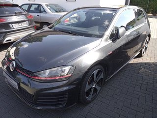 Volkswagen Golf Gebrauchtwagen Kaufen