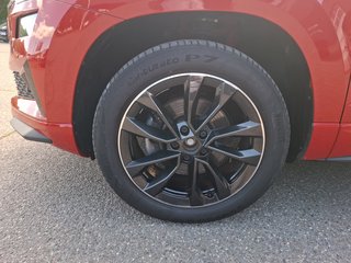 Skoda Karoq 2.0 TSI Sportline 4x4 DSG / AHK / DCC / KAMERA / SITZHEIZUNG - bilder 13