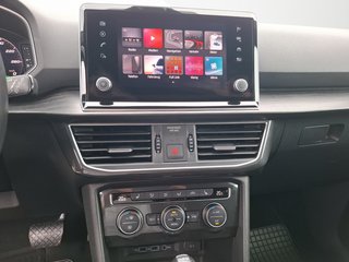 SEAT Tarraco 2.0 TSI Xcellence 4Drive DSG / 7-SITZER / AHK / NAVI - bilder 8