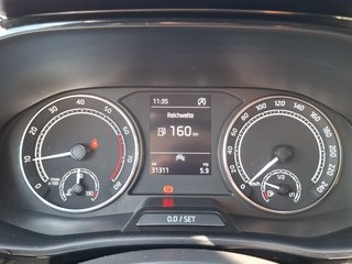 Skoda Fabia 1.0 MPI Active KLIMA / CARPLAY / SITZHEIZUNG / PDC - bilder 7