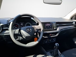 Skoda Fabia 1.0 MPI Active KLIMA / CARPLAY / SITZHEIZUNG / PDC - bilder 5