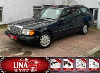 Mercedes-Benz 220 Used vehicle for sale