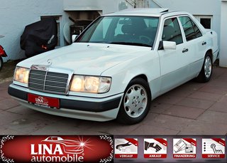 Mercedes-Benz 220 Used vehicle for sale
