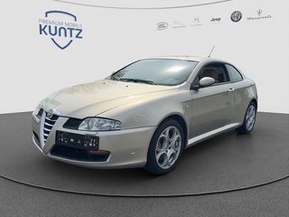 Alfa Romeo GT Used vehicle for sale