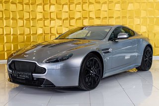 Aston Martin V12 Vantage S 6.0l COUPE 5 TKM CARBON KERAMIK