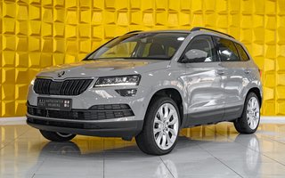 Skoda Karoq 4x4 Aut. ACC PANO KAM