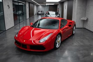 Ferrari 488 Spider Gebrauchtwagen Kaufen