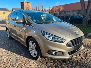 Ford S-Max Gebrauchtwagen Kaufen