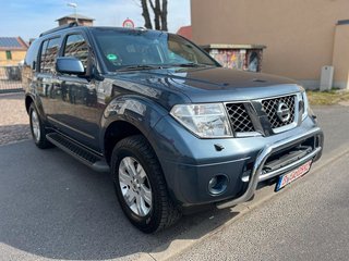 Nissan Pathfinder Used vehicle for sale