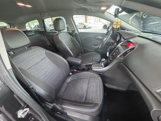 Opel Astra J Sports Tourer Edition - photo 12