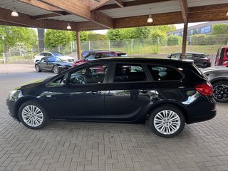 Opel Astra J Sports Tourer Edition - photo 8