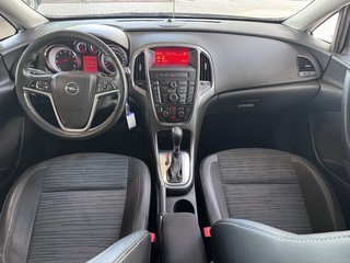 Opel Astra J Sports Tourer Edition - photo 14