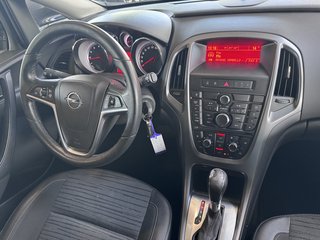 Opel Astra J Sports Tourer Edition - photo 17