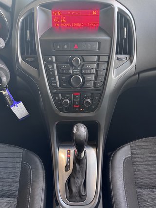 Opel Astra J Sports Tourer Edition - photo 16