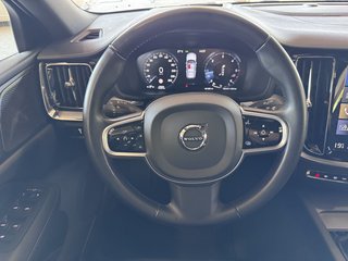 Volvo V60 Kombi Inscription AWD D4 HUD AHK Schiebedach - foto 20