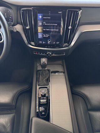 Volvo V60 Kombi Inscription AWD D4 HUD AHK Schiebedach - foto 21