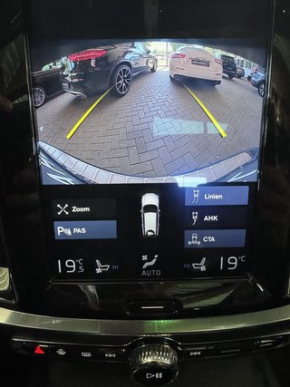 Volvo V60 Kombi Inscription AWD D4 HUD AHK Schiebedach - foto 26
