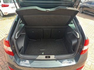 Skoda Rapid Spaceback Drive Xenon-Scheinwerfer PDC Kilma SH TÜV04/27 - bilder 19