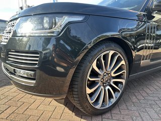 Land Rover Range Rover Vogue Autobiography 4,4 Pano Massage Kamera - bilder 22