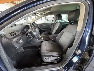 Volkswagen Passat Variant Comfortline BlueMotion AHK schwenkbar, SH, PDC, Service neu - bilder 11