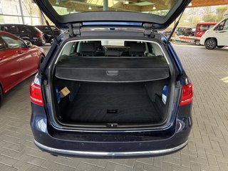 Volkswagen Passat Variant Comfortline BlueMotion AHK schwenkbar, SH, PDC, Service neu - bilder 19