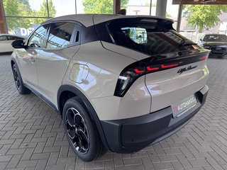 Alfa Romeo Junior Elettrica 115 kW Wärmepumpe, 18-Zoll, 10,25-Zoll-Display - bilder 7