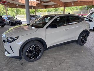 Alfa Romeo Junior Elettrica 115 kW Wärmepumpe, 18-Zoll, 10,25-Zoll-Display - bilder 9