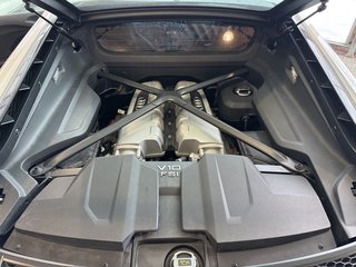 Audi R8 Coupe 5.2 FSI RWD performance Carbon B&O Kamera LED Nappa - bilder 18