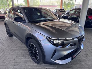 Alfa Romeo Junior Elettrica 115 kW Wärmepumpe, 18-Zoll, 10,25-Zoll-Display - photo 3
