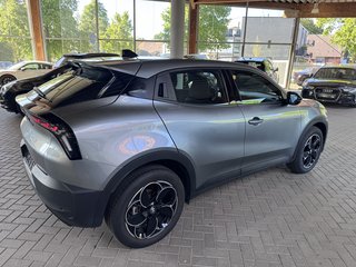 Alfa Romeo Junior Elettrica 115 kW Wärmepumpe, 18-Zoll, 10,25-Zoll-Display - photo 4