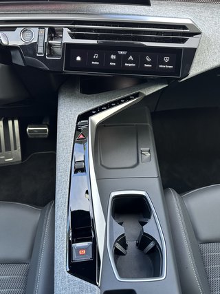 Peugeot 3008 Hybrid 145 GT Full-LED / Kamera 180° / ACC - foto 18