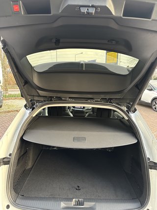 Opel Astra L Sports Tourer Elegance Plug-in-Hybrid - foto 22