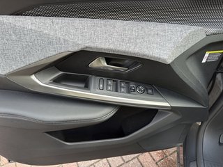Peugeot 3008 Hybrid 145 GT Full-LED / Kamera 180° / ACC - foto 13