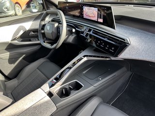 Peugeot 3008 Hybrid 145 GT Full-LED / Kamera 180° / ACC - foto 17