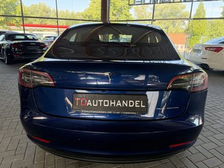 Tesla Model 3 Long Range Dual AWD Wärmepumpe, Premium-Sound, Glasdach - bilder 5