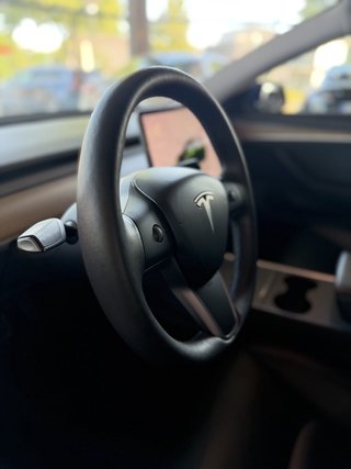 Tesla Model 3 Long Range Dual AWD Wärmepumpe, Premium-Sound, Glasdach - bilder 9