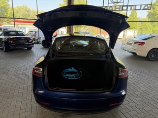 Tesla Model 3 Long Range Dual AWD Wärmepumpe, Premium-Sound, Glasdach - bilder 15