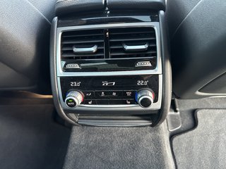 BMW 730 d xDrive M Sport Head-up-Display/Harman-Kardon / Laserlicht - bilder 26