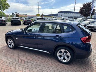 BMW X1 20 d xDrive Pano PDC AHK - bilder 9