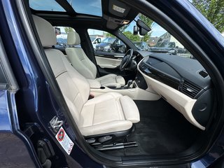 BMW X1 20 d xDrive Pano PDC AHK - bilder 15