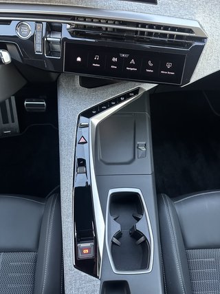 Peugeot 3008 Hybrid 145 GT Full-LED / Kamera 180° / ACC - foto 21