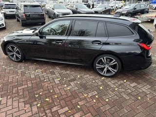 BMW 320 d xDrive M Sport Head-up-Display, Laser, AHK, Kamera - foto 9